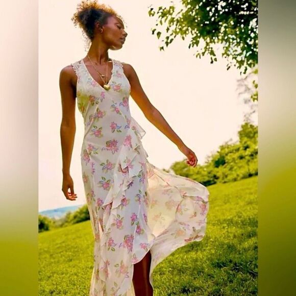 Free People Ruffle trim floral maxi dress size small - Picture 2 of 11